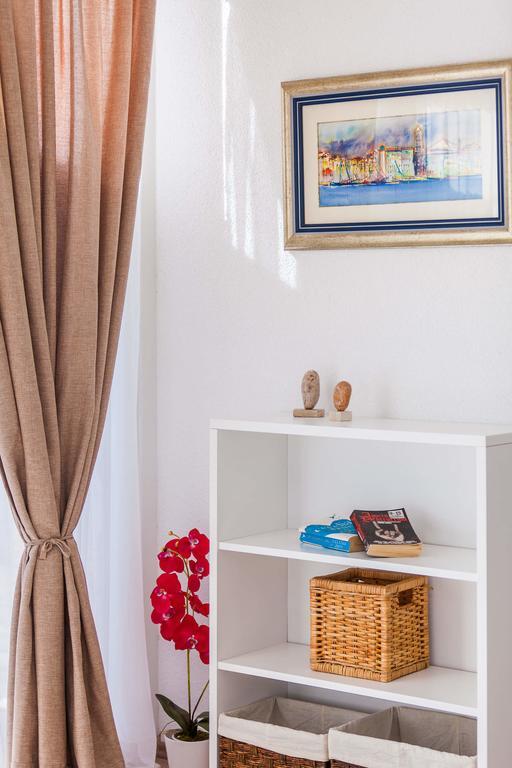 Holiday Home Zlatni San - Private Heated Pool Bol Ruang foto